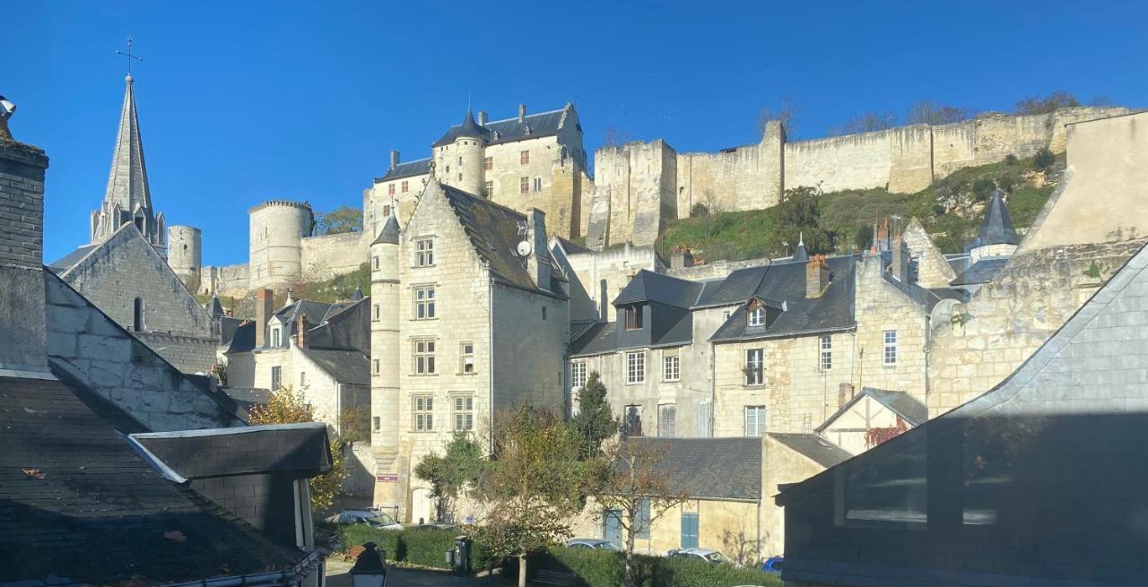 Le Charles VII Chinon Apartment Exterior photo